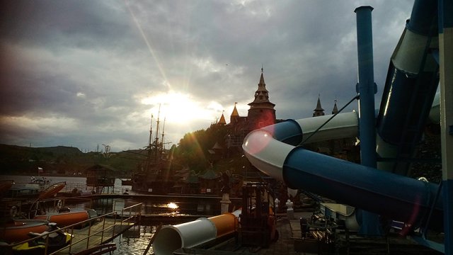 Аквапарк на частном пляже "Сонькина лагуна" г.Сатка
