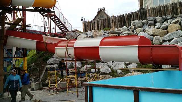 Аквапарк на частном пляже "Сонькина лагуна" г.Сатка